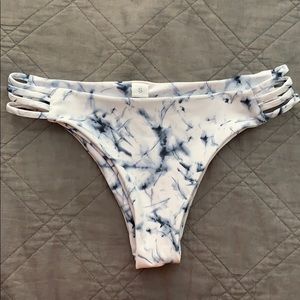 shein bikini bottoms cheeky size small